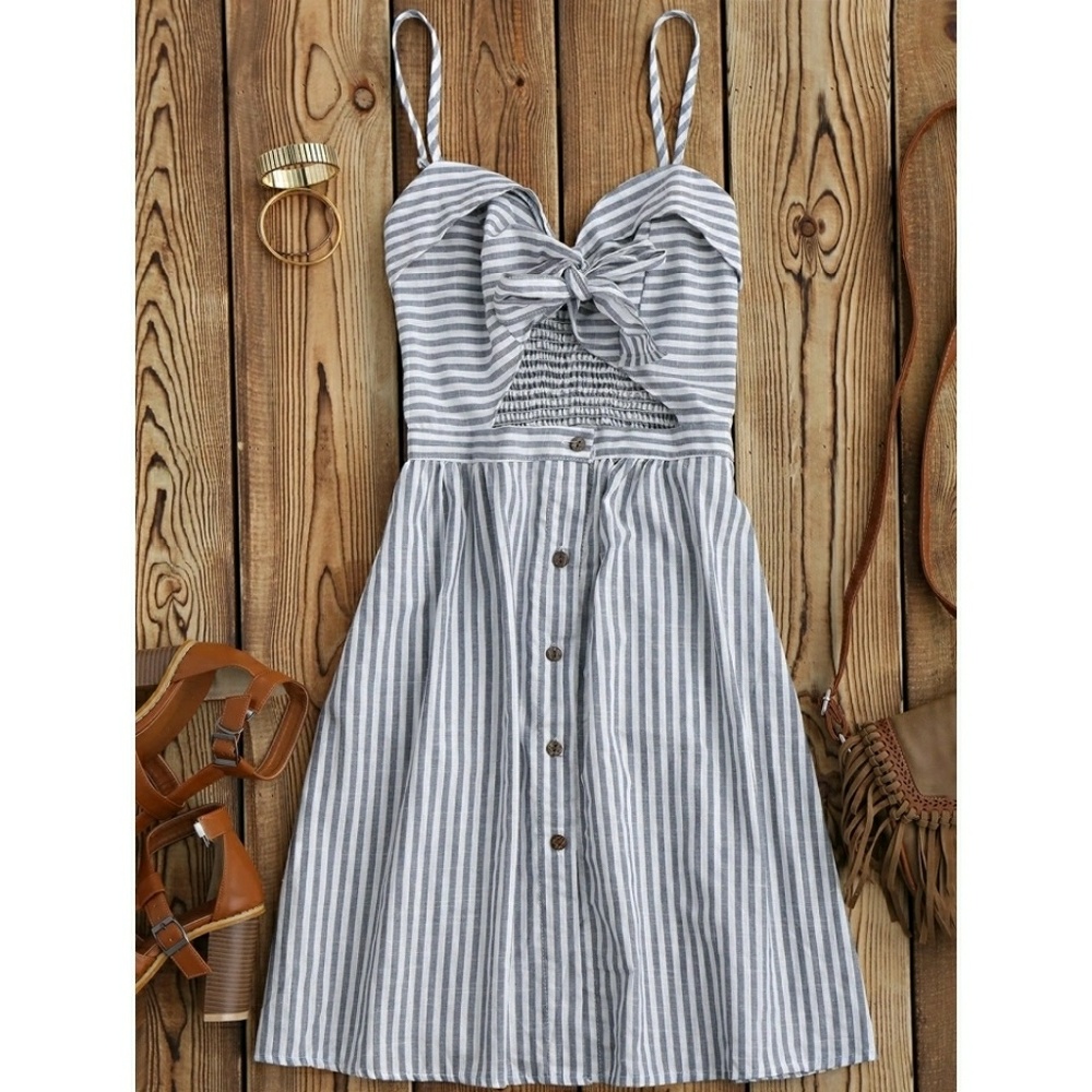 🌻Navy Blue Strapped Bow Madi Dress - Picture 2 of 5